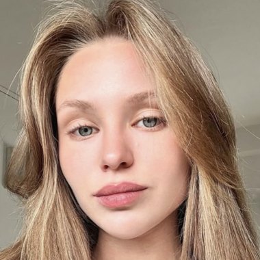 Anastasiia A. - Freelance Community Manager