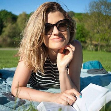 Iwona K. - Freelance Illustrator