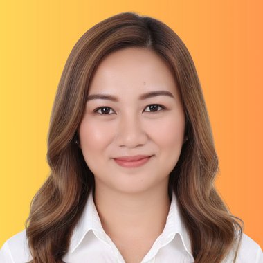 Karen V. - Freelance Web Designer