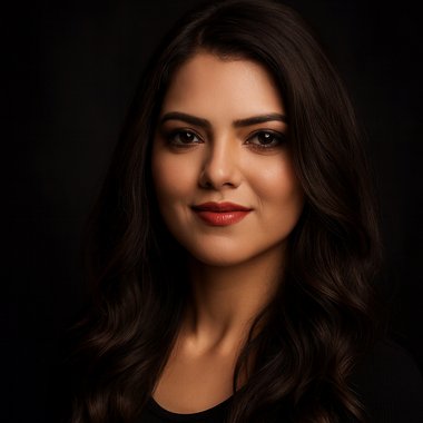 Anam F. - Freelance Copywriter