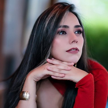 Maria F. - Freelance Video Editor