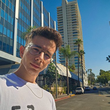 Adrian C. - Freelance 3d Designer