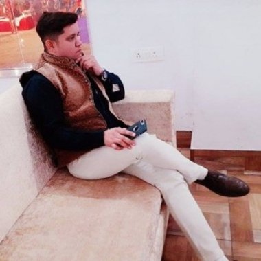 Shubh V. - Freelance Graphic Designer