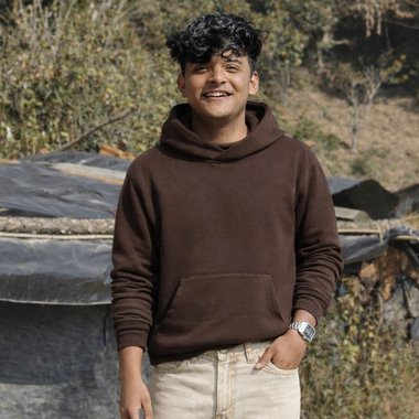 Jitendra G. - Freelance Brand Designer