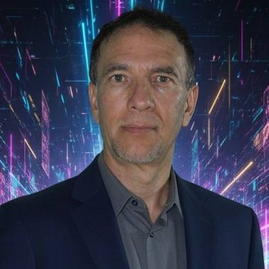 Rodrigo Y. - Freelance Developer