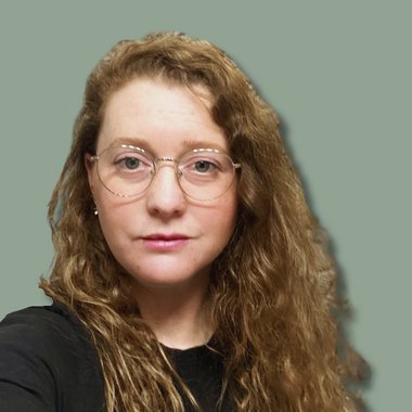 Leigh S. - Freelance Brand Designer