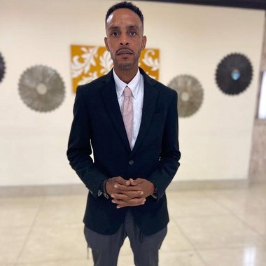 Marvyn M. - Freelance Writer
