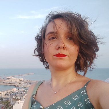 Ana R. - Freelance Web Developer