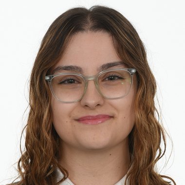 Victoria H. - Freelance Podcast Editor
