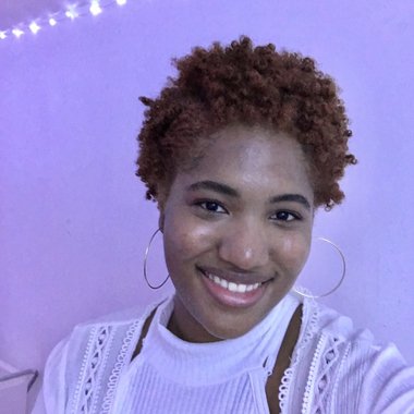 Claudia - Freelance Co Writer