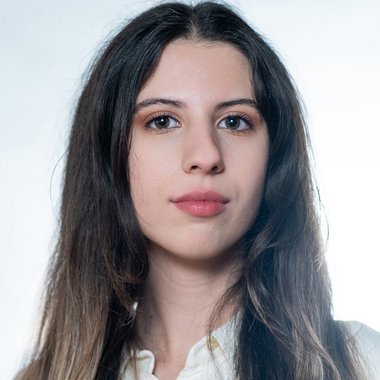 Bianca M. - Freelance Front End Developer