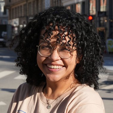 Natalia G. - Freelance Designer