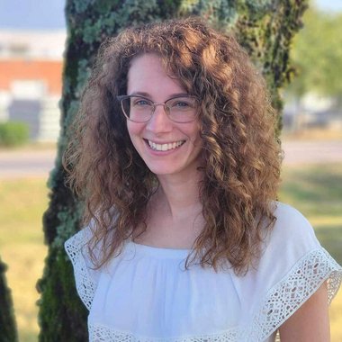 Katherine S. - Freelance Production Designer