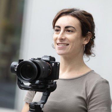 Alba C. - Freelance Videographer