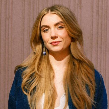 Dea L. - Freelance Actor