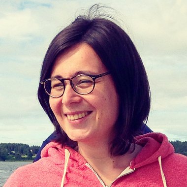 val3rie - Freelance 2d Animator