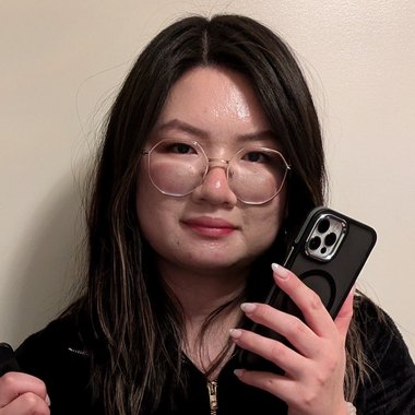 Ivy H. - Freelance Digital Marketer