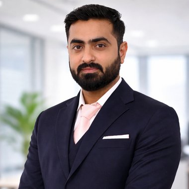 Huzaif H. - Freelance Filmmaker