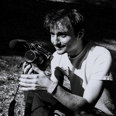 Paul L. - Freelance Videographer