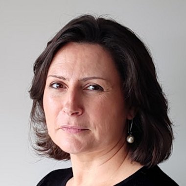 Marta V. - Freelance Artworker