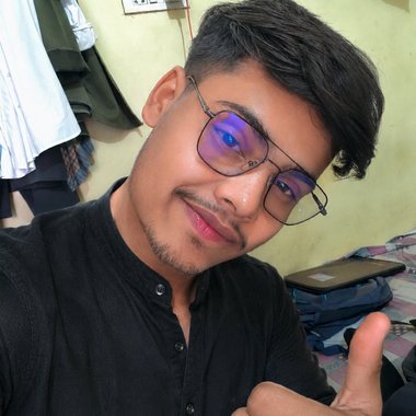 Ayush R. - Freelance Social Media Manager