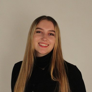 MOLLY B. - Freelance Character Designer