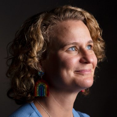 Joanna S. - Freelance Brand Designer