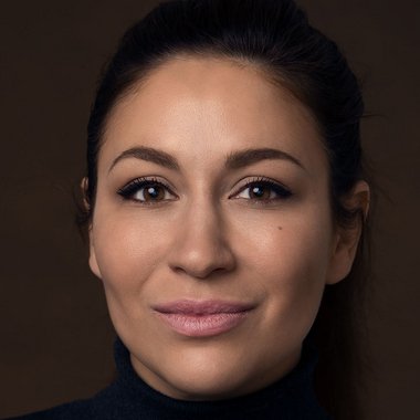 Madeleine U. - Freelance Actress