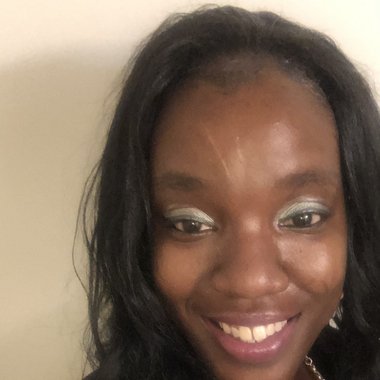 DebreaB - Freelance Logo Designer