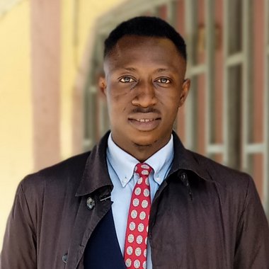 Shadrach (. - Freelance Digital Marketer