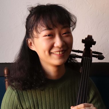 Winnie L. - Freelance Cellist