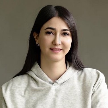Elahe F. - Freelance Web Designer
