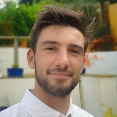 Alexander C. - Freelance Designer