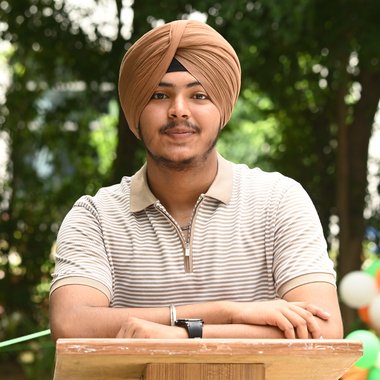 Kamaljeet S. - Freelance Graphic Designer