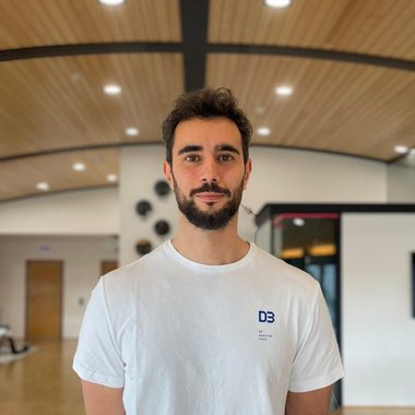 Javier R. - Freelance Product Designer
