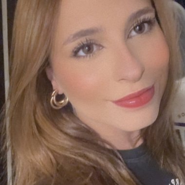Michaella Z. - Freelance Studio Owner