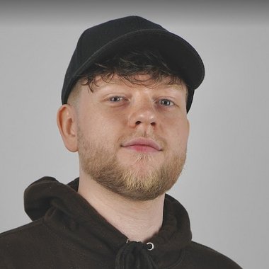 RossDicksonMcKnight - Freelance Videographer