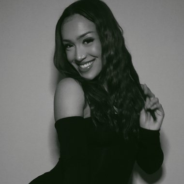 sabrinarosaria - Freelance Vocalist