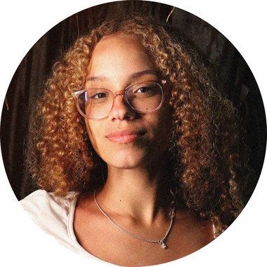 Marilia F. - Freelance Ui Designer
