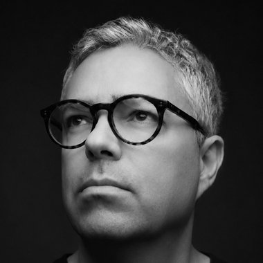 Alberto C. - Freelance Graphic Designer