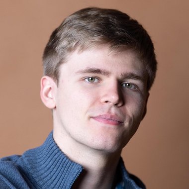 Benjamin H. - Freelance Video Editor
