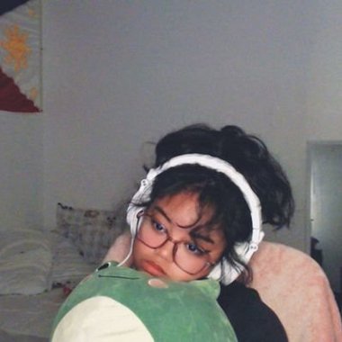 CHE - Freelance Musician