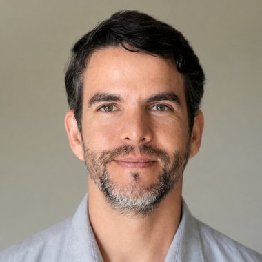 Daniel T. - Freelance App Developer