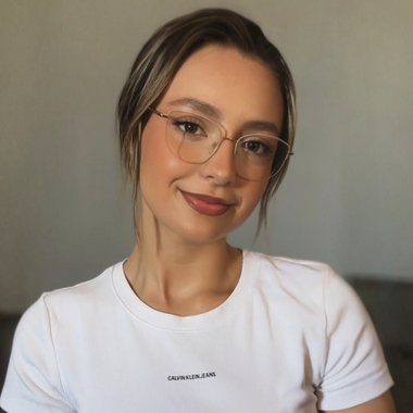 Ana N. - Freelance Content Creator