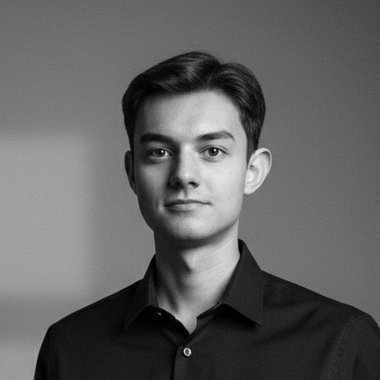 LEON - Freelance Pitch Deck Designer