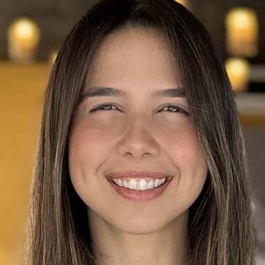 Kariny C. - Freelance App Developer