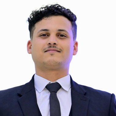 Omar S. - Freelance Developer