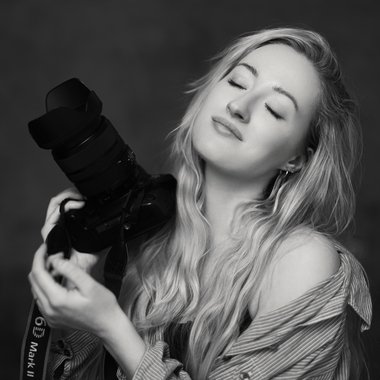 Miglė P. - Freelance Videographer