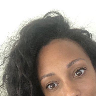 Daniella L. - Freelance Voiceover Artist