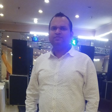 Vishu A. - Freelance Social Media Freelancer